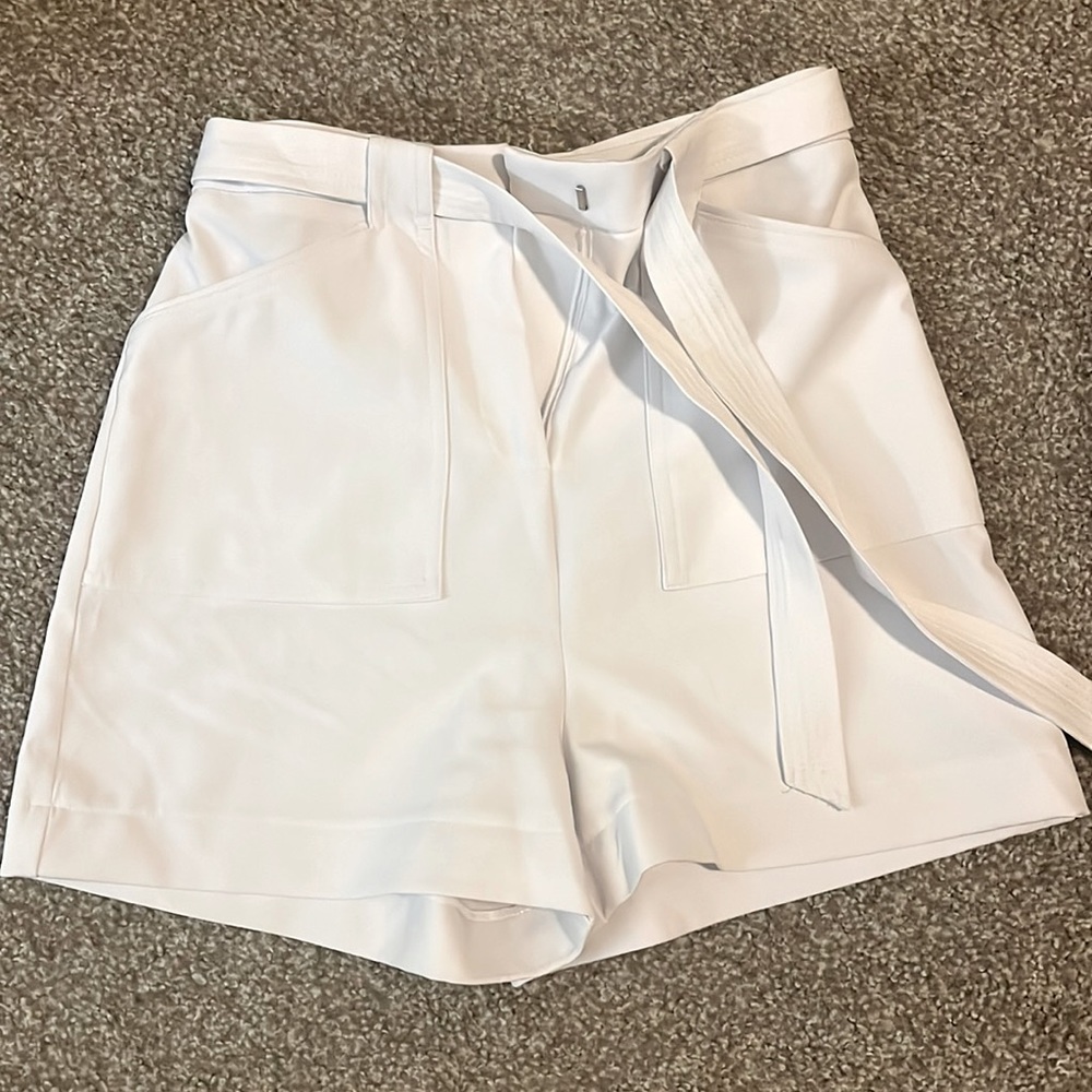GUESS white polyester shorts